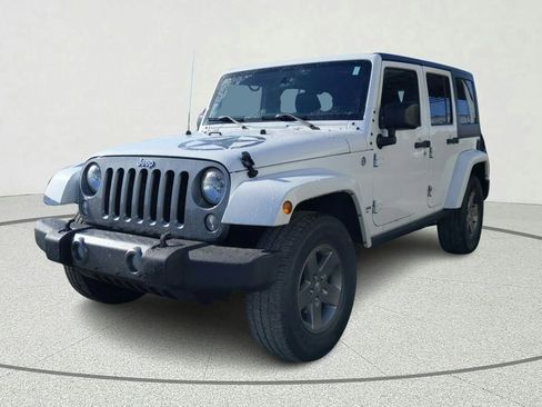 Used 2015 Jeep Wrangler Unlimited Sport AWD/4WD image 3