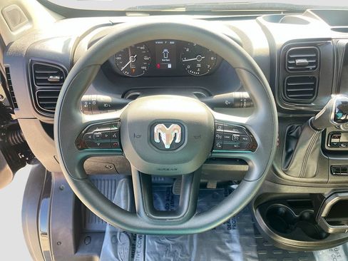 Used 2025 RAM ProMaster 3500 w/ Safety Group FWD image 11
