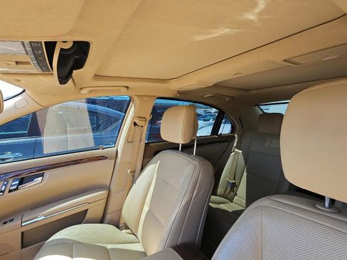Used 2013 Mercedes-Benz S 550 w/ Sport Pkg image 13