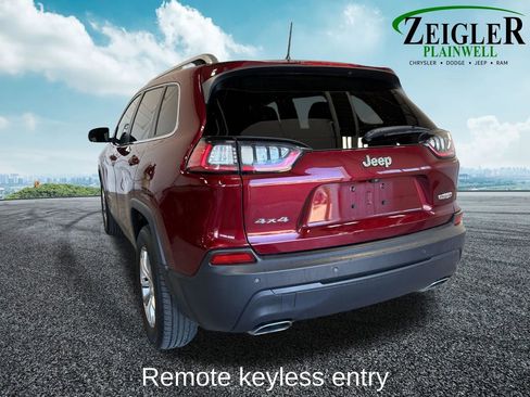 Used 2021 Jeep Cherokee Latitude Lux AWD/4WD image 4