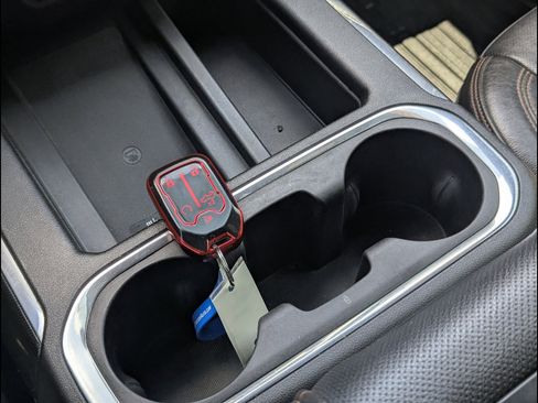 Used 2019 GMC Sierra 1500 AT4 w/ AT4 Preferred Package AWD/4WD image 35