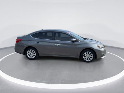 Used 2017 Nissan Sentra SV FWD image 8