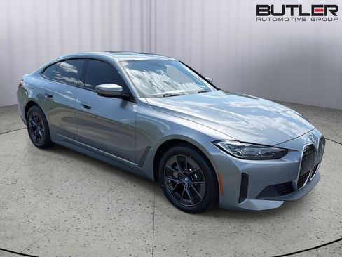 Used 2023 BMW i4 eDrive35 w/ Premium Package RWD image 8