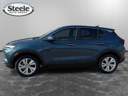 Used 2024 Buick Encore GX Preferred w/ Comfort Package image 2