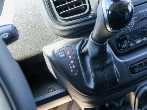 New 2026 RAM ProMaster 2500 w/ Convenience Group FWD image 19