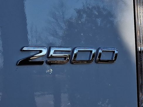 Used 2025 Mercedes-Benz Sprinter 2500 image 30