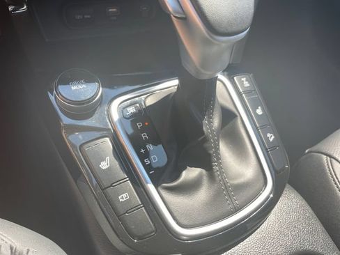 Used 2024 Kia Seltos EX AWD/4WD image 17