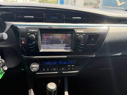 Used 2016 Toyota Corolla S FWD image 14