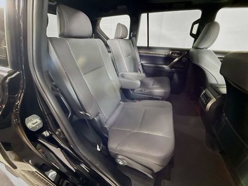 Certified 2023 Lexus GX 460 Premium image 29