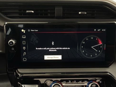 Used 2024 GMC Sierra 1500 AT4 w/ Technology Package image 30