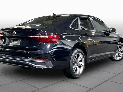 Used 2022 Volkswagen Jetta SE FWD image 13