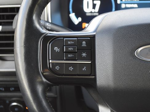 Certified 2022 Ford F150 Platinum w/ Equipment Group 701A High image 12