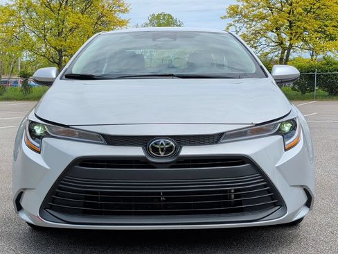 Used 2023 Toyota Corolla LE FWD image 13