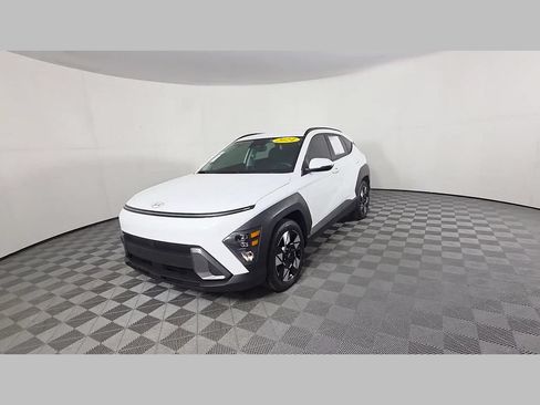 Used 2024 Hyundai Kona SEL FWD image 49