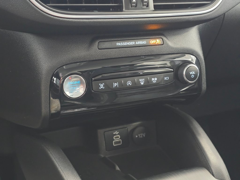 Used 2024 Ford Escape Platinum AWD/4WD image 29