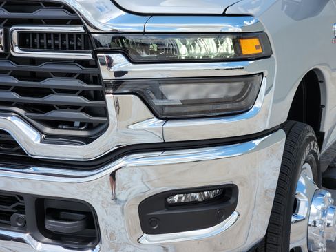 New 2026 RAM 3500 Tradesman AWD/4WD image 6
