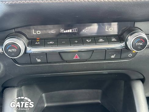 Used 2025 MAZDA MAZDA3 s FWD image 21