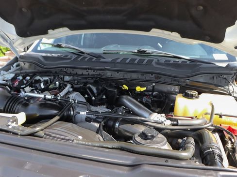 Used 2019 Ford F250 XLT w/ XLT Value Package AWD/4WD image 15
