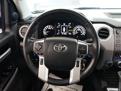 Used 2018 Toyota Tundra Limited w/ Limited Premium Package AWD/4WD image 30