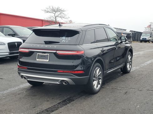 New 2026 Lincoln Corsair Premiere image 4