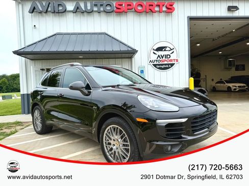 Used 2015 Porsche Cayenne Diesel w/ Premium Plus Package AWD/4WD image 1