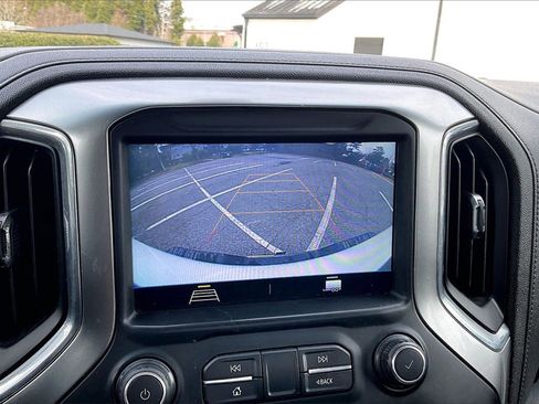 Used 2020 Chevrolet Silverado 2500 LT w/ Z71 Off-Road Package image 14