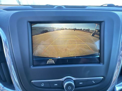 Used 2019 Chevrolet Equinox LT image 14