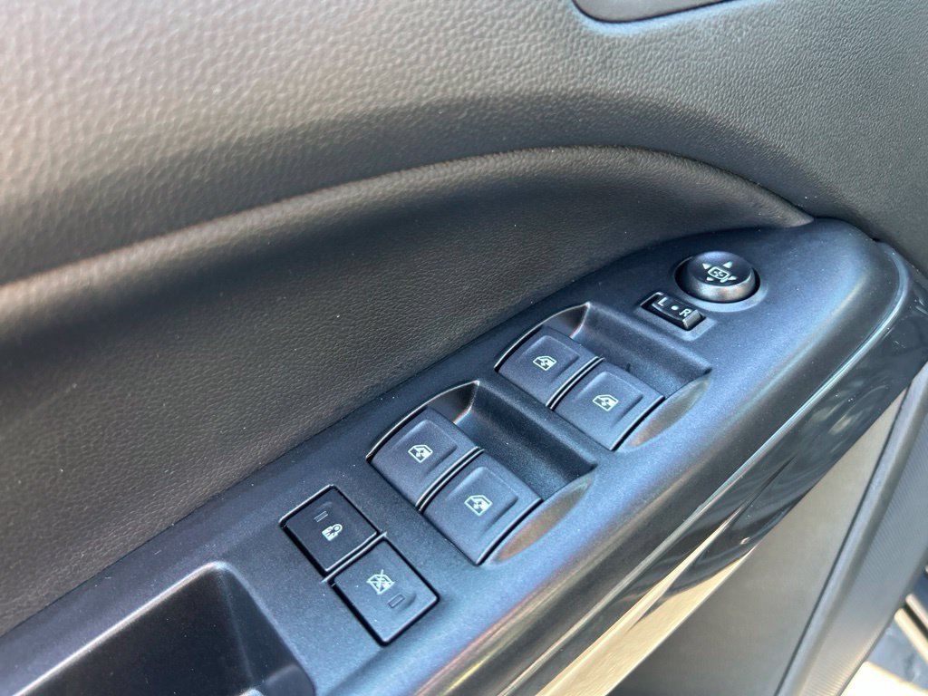 Used 2022 GMC Canyon AT4 AWD/4WD image 11