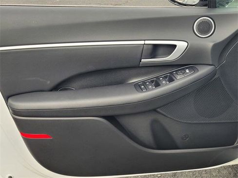 New 2026 Hyundai Sonata SEL image 17