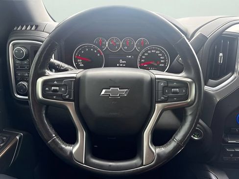 Used 2019 Chevrolet Silverado 1500 LT Trail Boss AWD/4WD image 12