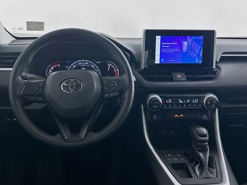 Used 2024 Toyota RAV4 XLE image 18