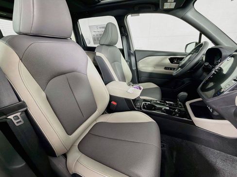 New 2026 Subaru Forester Limited AWD/4WD image 28