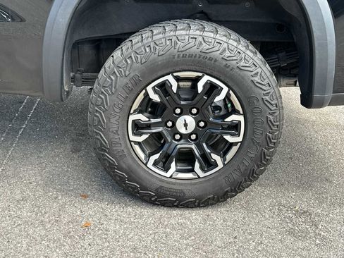 Certified 2024 Chevrolet Silverado 1500 ZR2 w/ Technology Package AWD/4WD image 12
