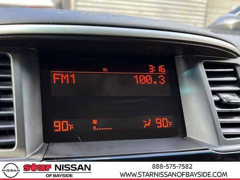 Used 2015 Nissan Pathfinder S image 23