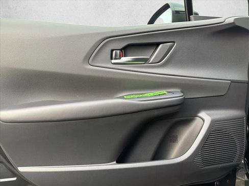 New 2026 Toyota Prius Plug-In Hybrid image 10