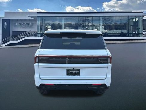 New 2027 Lincoln Navigator L Black Label AWD/4WD image 7