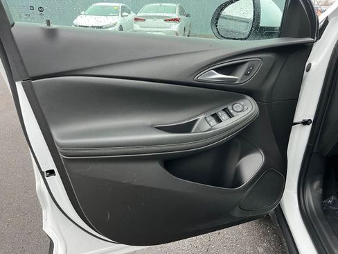 Used 2025 Buick Encore GX Preferred image 20