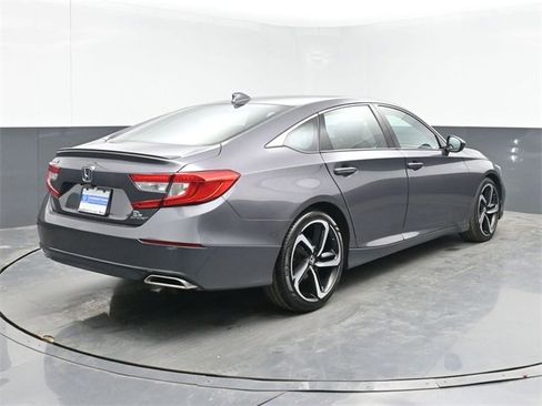 Used 2019 Honda Accord Sport image 13