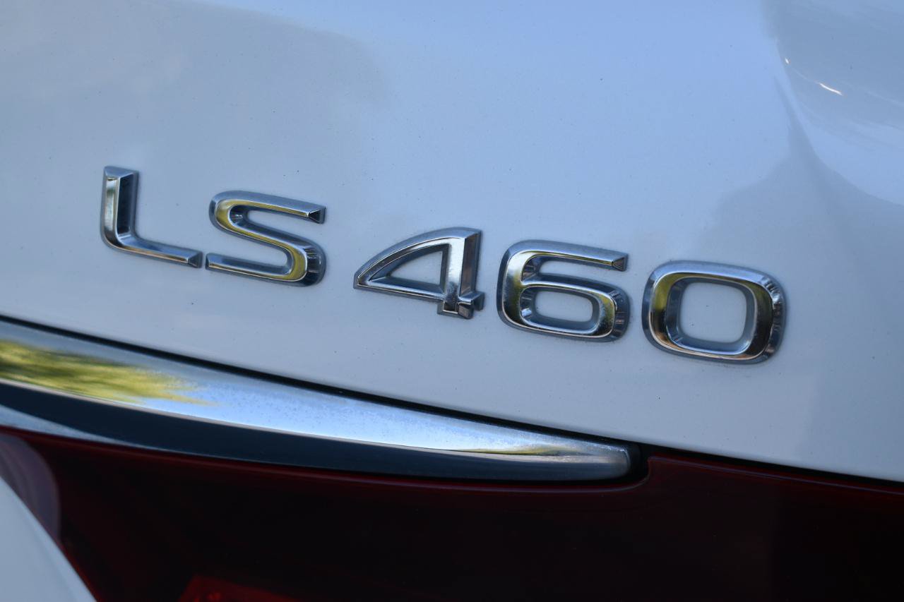 Used 2014 Lexus LS 460 w/ Comfort Package RWD image 46