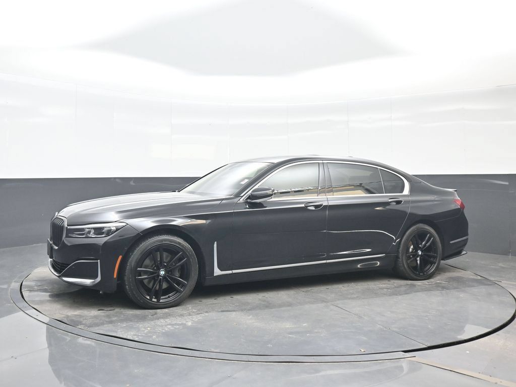 Used 2022 BMW 740i xDrive w/ Premium Package AWD/4WD image 2