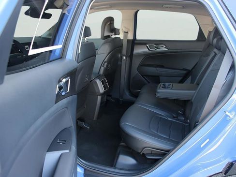 New 2026 Kia Sportage SX image 14