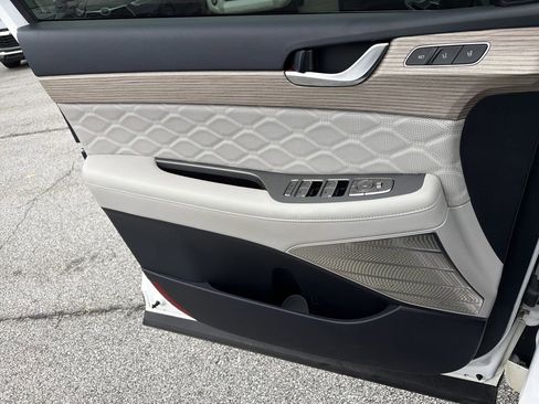 Used 2022 Hyundai Palisade Calligraphy image 16