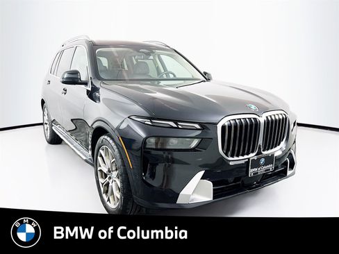 Used 2024 BMW X7 xDrive40i image 1