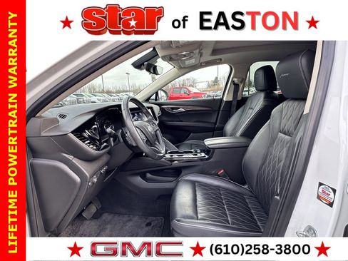 Used 2021 Buick Envision Avenir w/ Technology Package II image 13