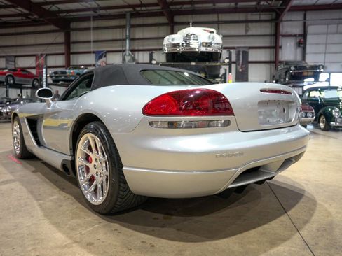 Used 2004 Dodge Viper SRT-10 image 20
