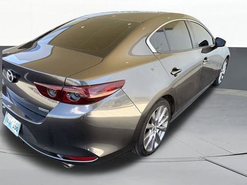Used 2020 MAZDA MAZDA3 Sedan w/ Select Package FWD image 7