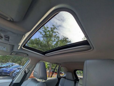Used 2019 Toyota RAV4 XLE Premium w/ Cold Weather Package FWD image 22