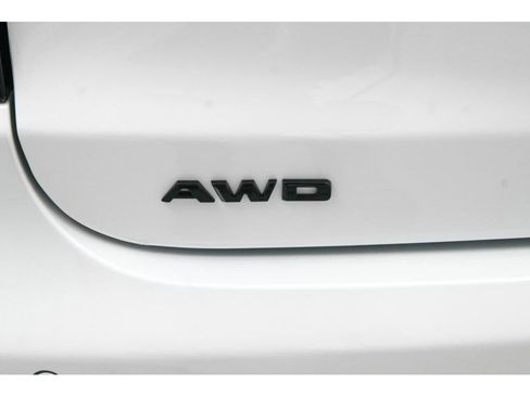 New 2025 Cadillac XT6 Sport w/ Technology Package image 39