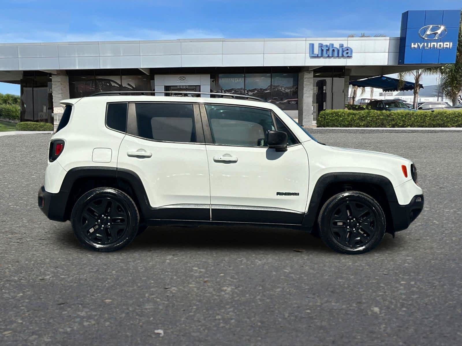 Used 2018 Jeep Renegade Sport w/ Power & Air Group AWD/4WD image 9