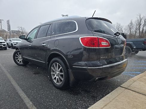 Used 2017 Buick Enclave Leather image 6